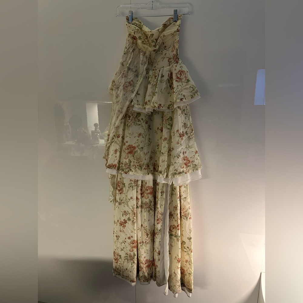 V.Chapman-Maxi Floral Dress